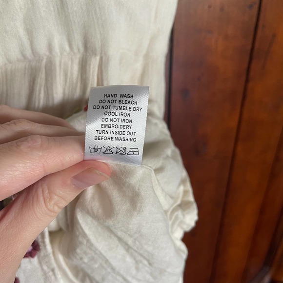 Tularosa Rowley Romper Embroidered Flowers with Cut Out tie Top Small - Picture 7 of 7